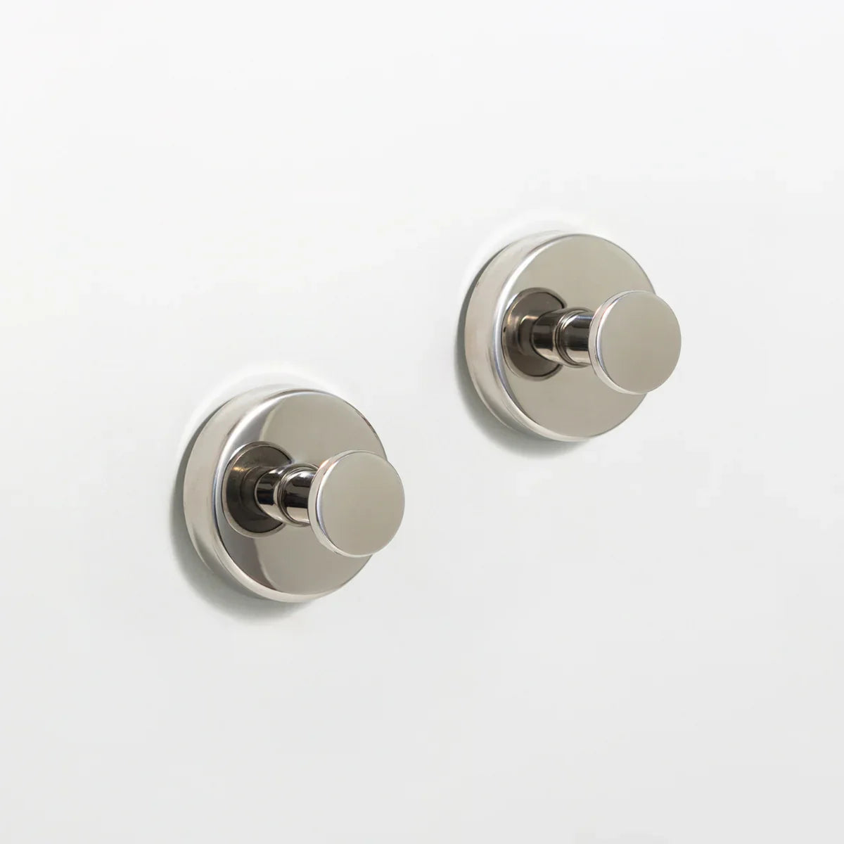 ScandicHook – Easy installation without drilling